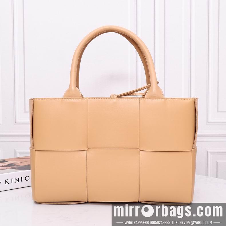 Bottega Veneta Replica Bags 2218 36x22x12 cm dl10