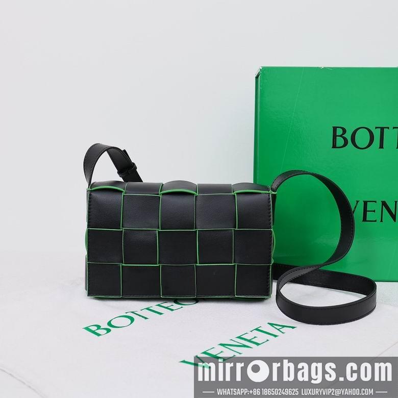 Bottega Veneta Replica Bags Cassette 3029 23X15X5.5cm XMY 12