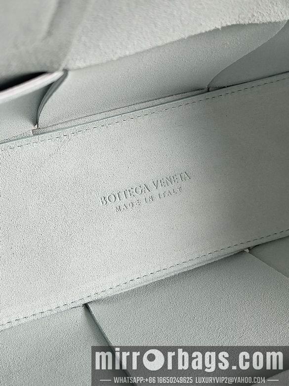 Bottega Veneta Replica Bags 709337 25x16x8cm BG 6
