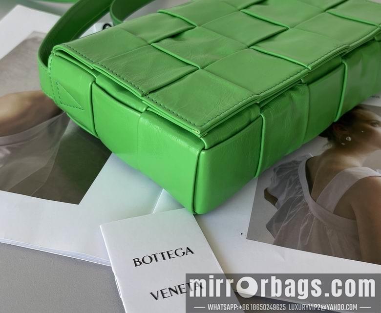 Bottega Veneta Replica Bags 667298 23x15x5cm BG 6