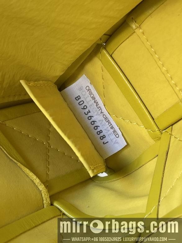 Bottega Veneta Replica Bags 667298 23x15x5cm BG