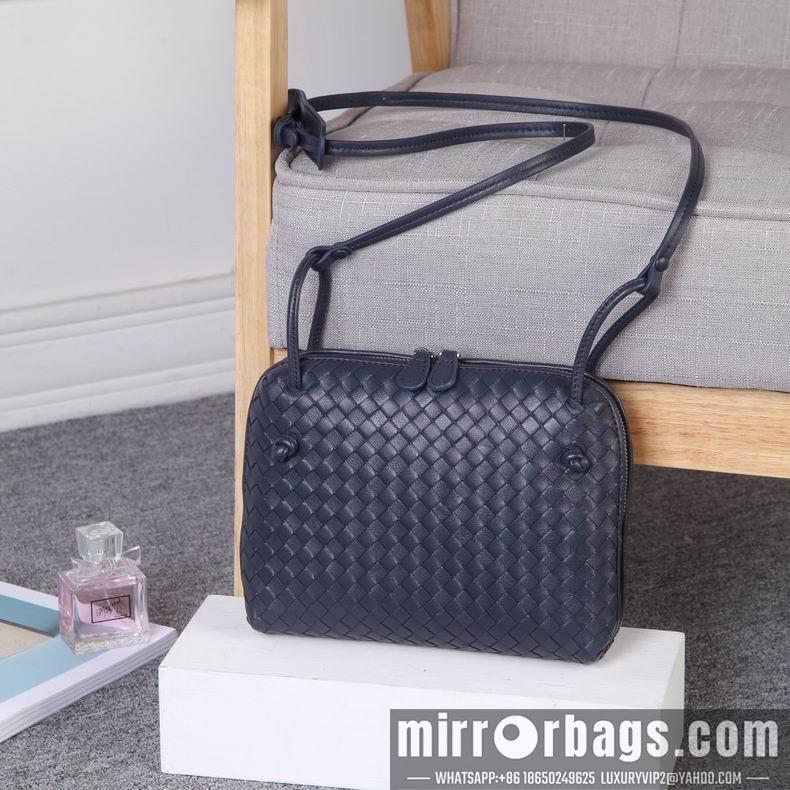 Bottega Veneta Replica Bags 25x19x5 cm dl