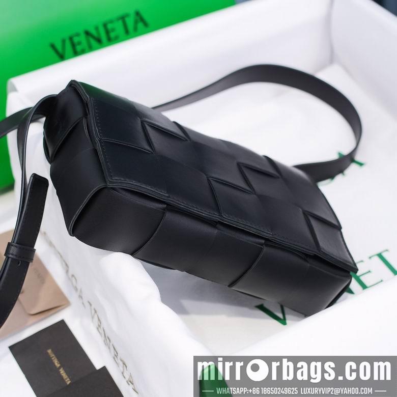 Bottega Veneta Replica Bags 6687 23x15x5cm DL