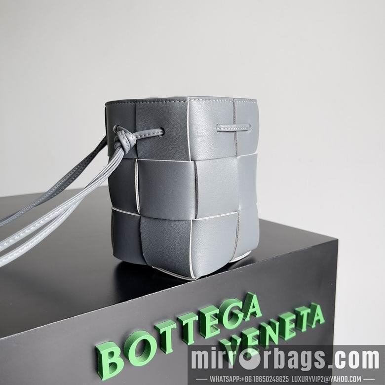 Bottega Veneta Replica Bags 680217 14x9x9cm BG 5