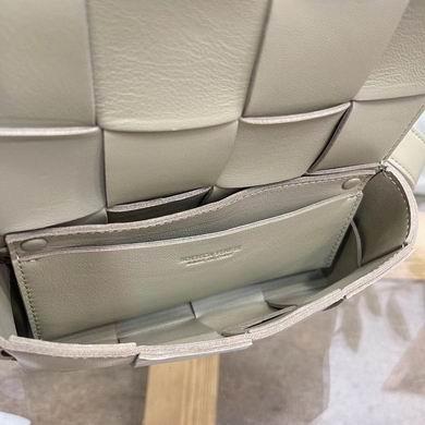 Bottega Veneta Replica Bags KF0015 17.5X9.5X5cm SL 17