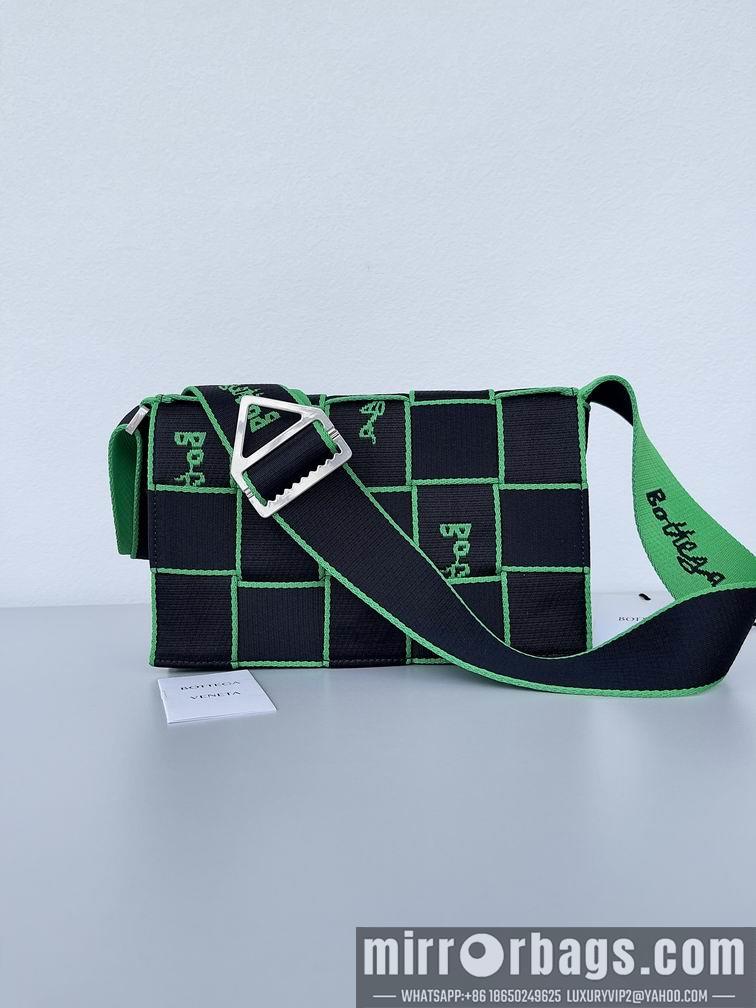 Bottega Veneta Replica Bags Bottega Veneta webbing 680513 25x15x5cm CN3色