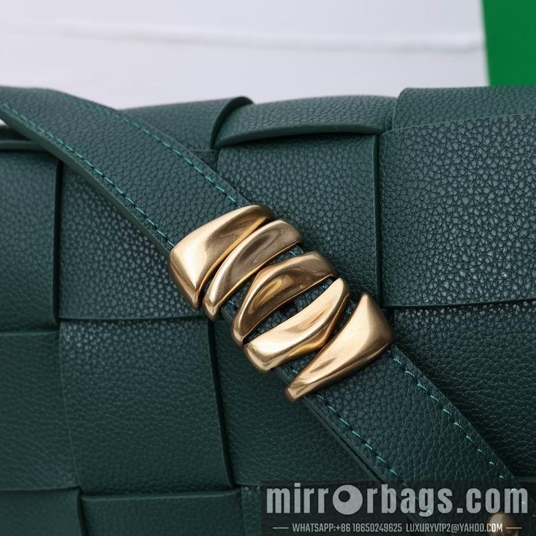 Bottega Veneta Replica Bags Cassette 3030-1 23X15X5.5cm XMY 5