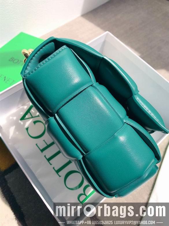 Bottega Veneta Replica Bags 631421 26x18x6cm BG 3
