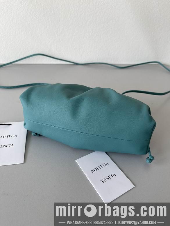 Bottega Veneta Replica Bags Pouch 23x13x5cm BG 20