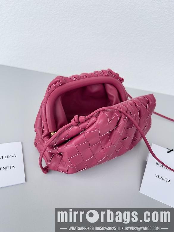 Bottega Veneta Replica Bags pouch 22x12x7cm BG 15