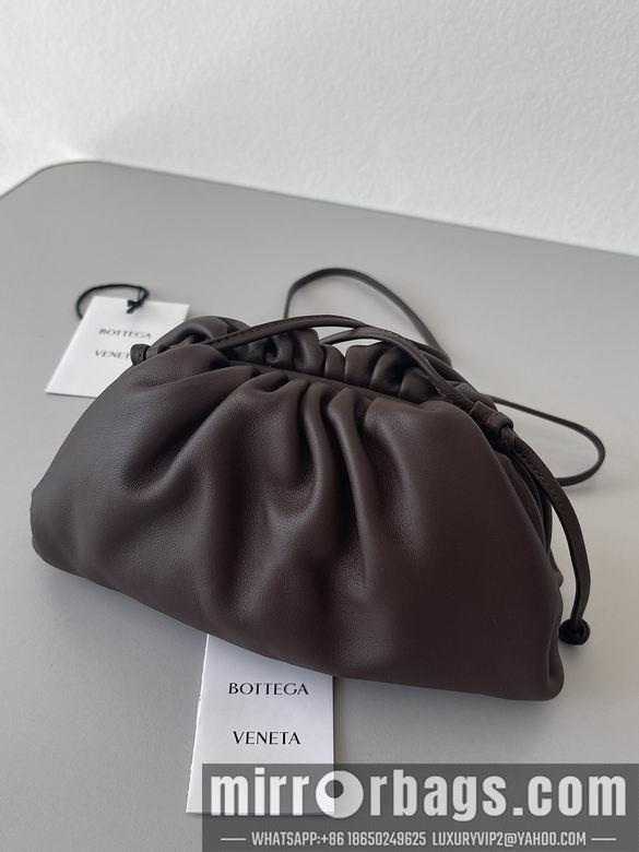 Bottega Veneta Replica Bags Pouch 23x13x5cm BG 8
