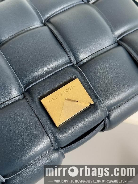 Bottega Veneta Replica Bags 70094 26x18x8cm BG 15