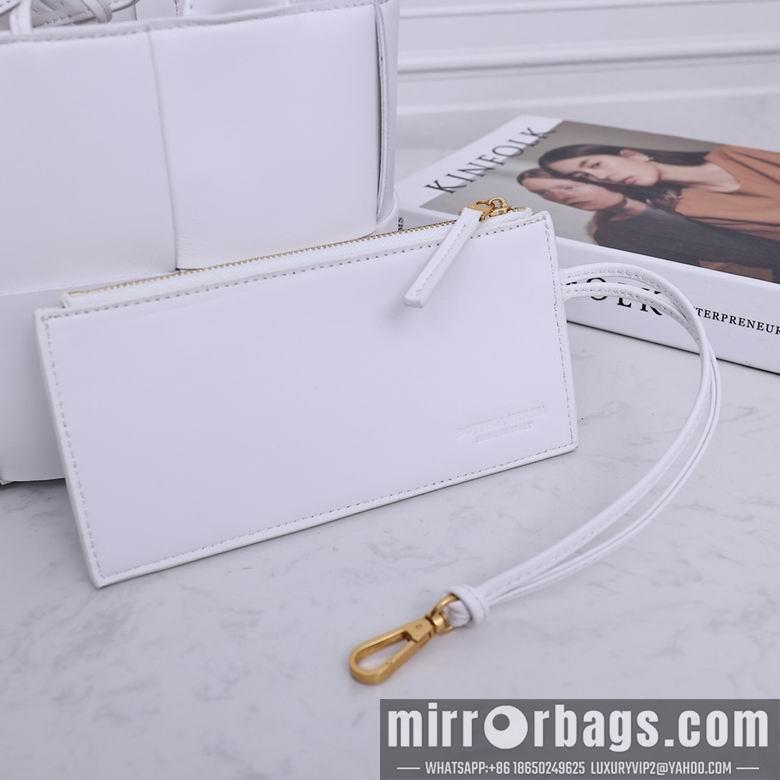 Bottega Veneta Replica Bags 2236 25X16X8cm EL 15