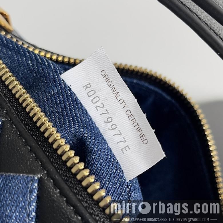 Bottega Veneta Replica Bags 796393 22X13X9cm