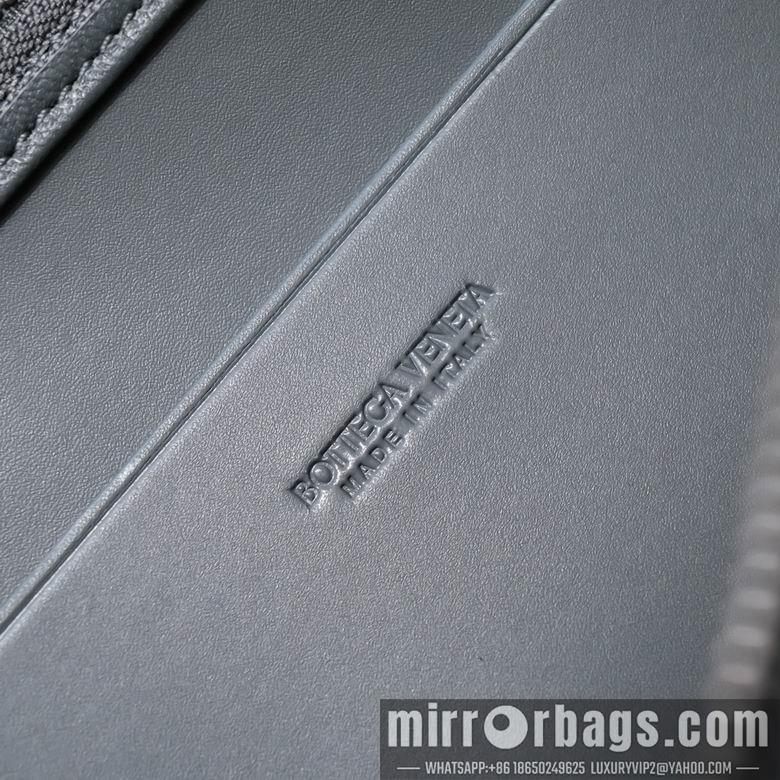 Bottega Veneta Replica Bags 80-8 35X25X1cm EL 4