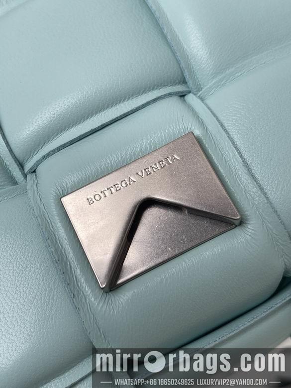 Bottega Veneta Replica Bags 70094 25x15x4cm BG