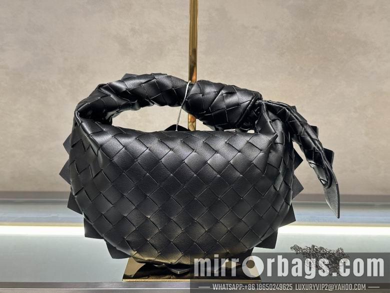 Bottega Veneta Replica Bags Jodie 6116-3 24X21X10cm JY 4