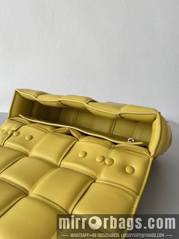 Bottega Veneta Replica Bags 631421 26x18x6cm BG 7