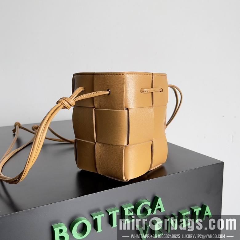 Bottega Veneta Replica Bags 680217 14x9x9cm BG 4
