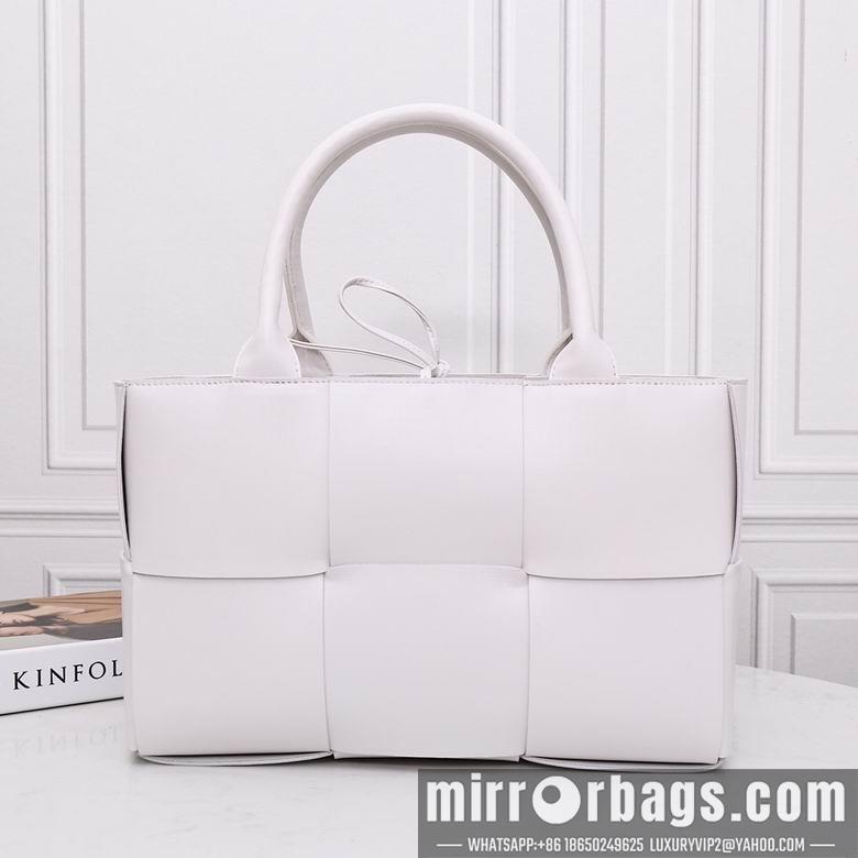 Bottega Veneta Replica Bags AD2218A 36X22X12
