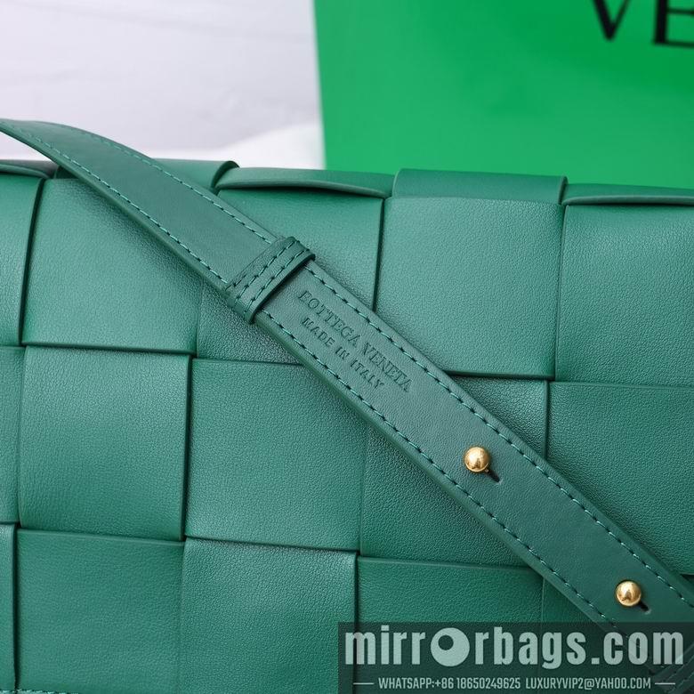 Bottega Veneta Replica Bags Cassette 3029 23X15X5.5cm XMY 8
