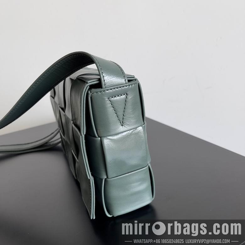 Bottega Veneta Replica Bags 667298 23x15x5cm BG 1