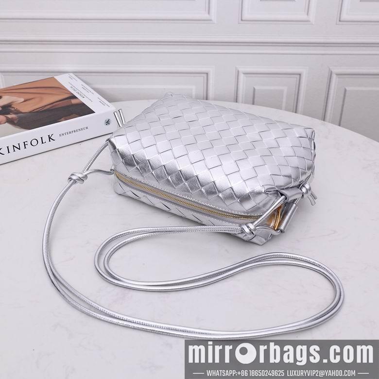Bottega Veneta Replica Bags 8810A 22X15X8cm EL-1