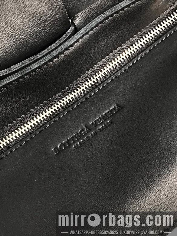Bottega Veneta Replica Bags 666870 23x15x5.5cm BG 1
