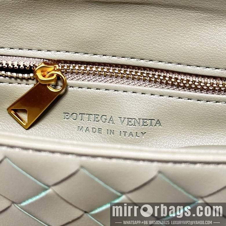 Bottega Veneta Replica Bags Andiamo 6335 13.5X21.5X4.5cm XMY 2