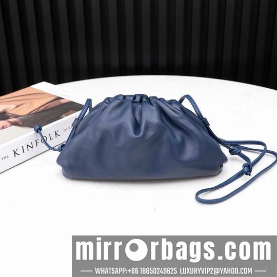 Bottega Veneta Replica Bags 9032 23x13x8 cm dl08