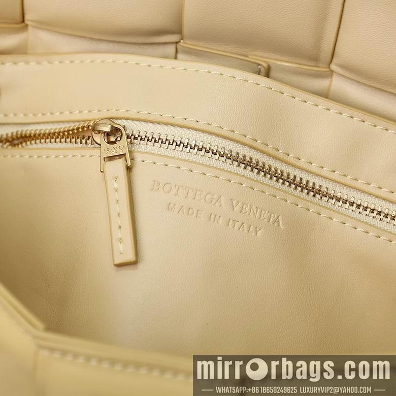 Bottega Veneta Replica Bags 3032 26X8X18cm XMY 10