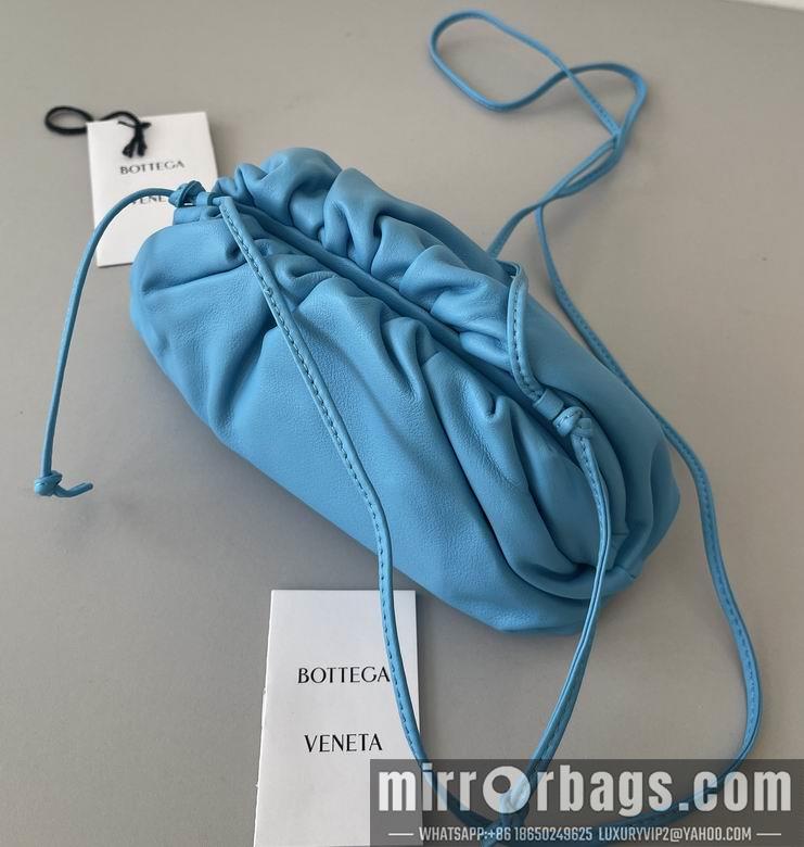 Bottega Veneta Replica Bags Pouch 23x13x5cm BG 4