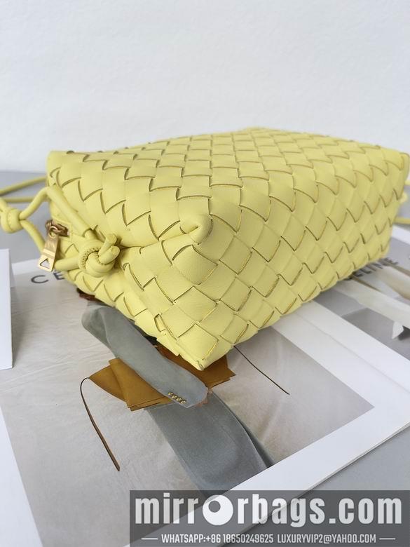 Bottega Veneta Replica Bags 680255 25x15x8cm BG 2