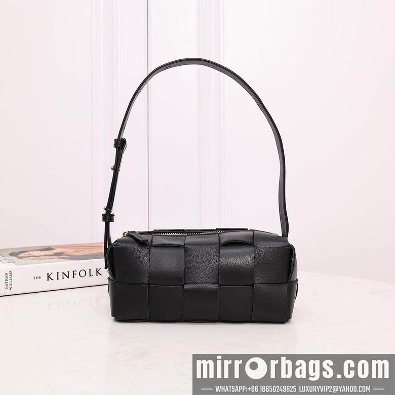 Bottega Veneta Replica Bags 2245 23.5X10X10cm EL 8