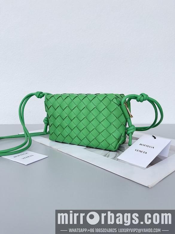 Bottega Veneta Replica Bags 680254 17x10x6cm BG 1