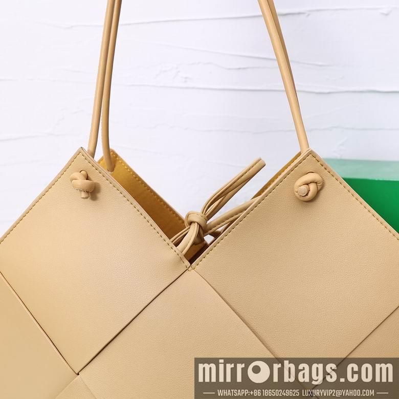 Bottega Veneta Replica Bags 6006 17X48X34X12cm XMY 3