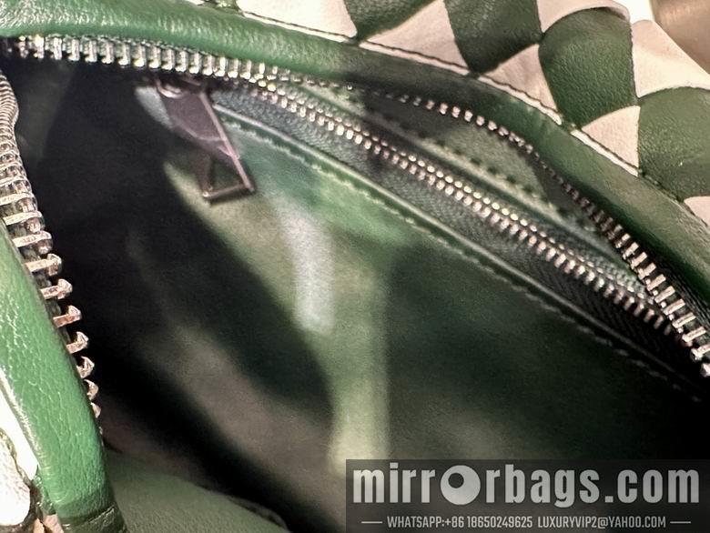 Bottega Veneta Replica Bags Jodie 6116-3 24X21X10cm JY 1