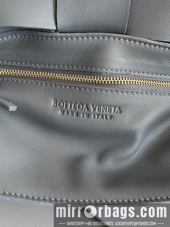Bottega Veneta Replica Bags 666870 23x15x5.5cm BG 2