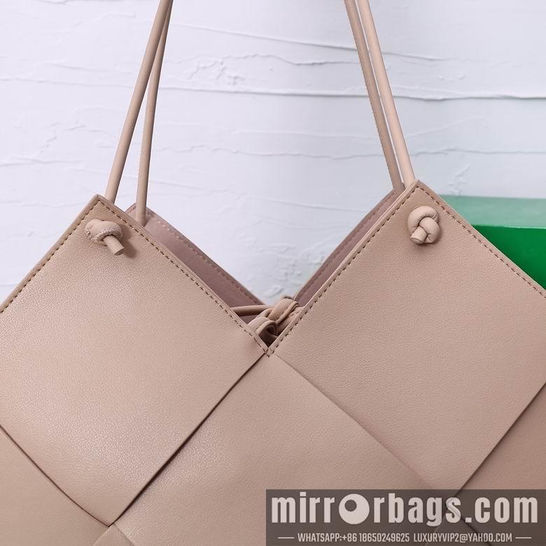 Bottega Veneta Replica Bags 6006 17X48X34X12cm XMY 5