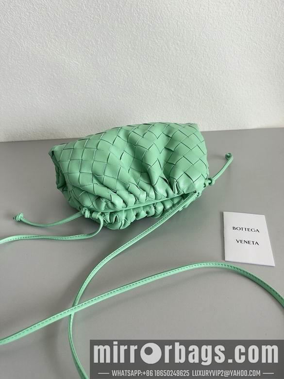 Bottega Veneta Replica Bags pouch 22x12x7cm BG 12