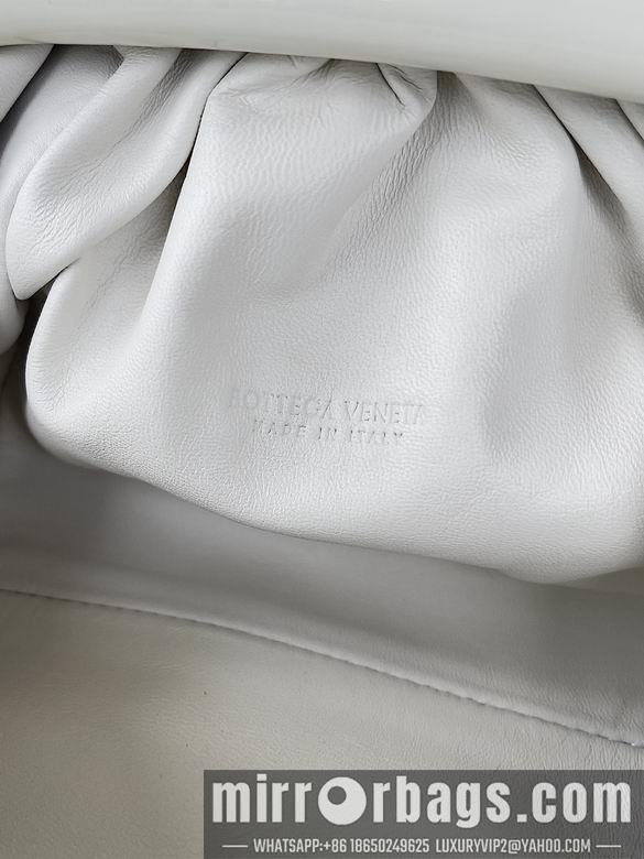 Bottega Veneta Replica Bags Pouch 23x13x5cm BG 1