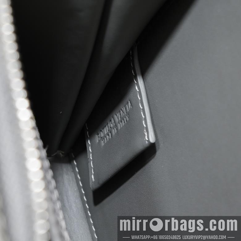 Bottega Veneta Replica Bags 80-9 27.5X20.5X2cm YG 3colour