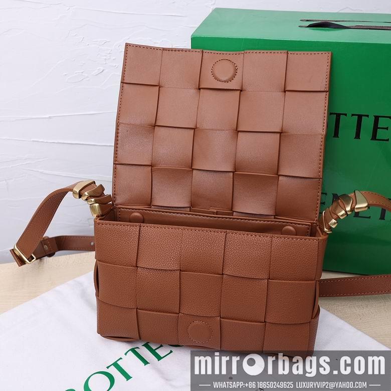 Bottega Veneta Replica Bags Cassette 3030-1 23X15X5.5cm XMY 3