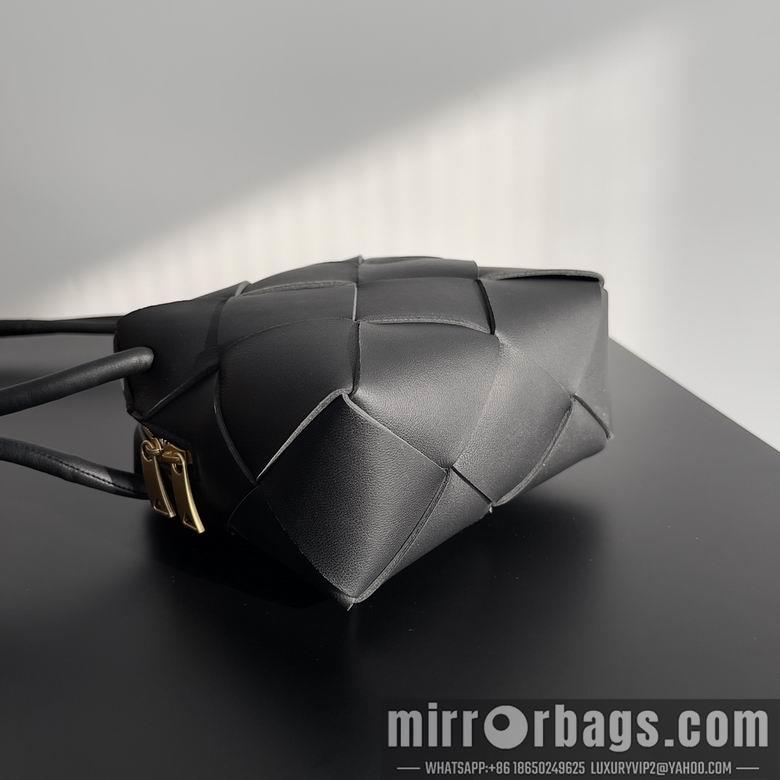 Bottega Veneta Replica Bags 701915 14x14x7cm BG 3
