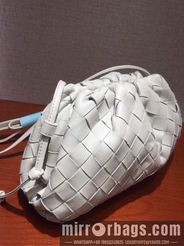 Bottega Veneta Replica Bags Pouch 22x12x5 cm dl19