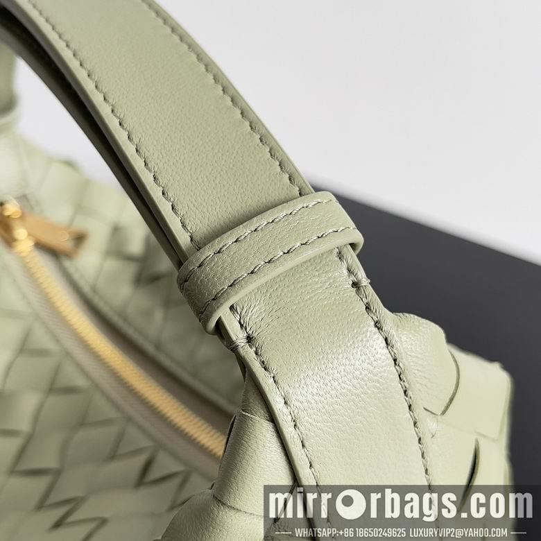 Bottega Veneta Replica Bags 754443 22X13X9cm YG 12