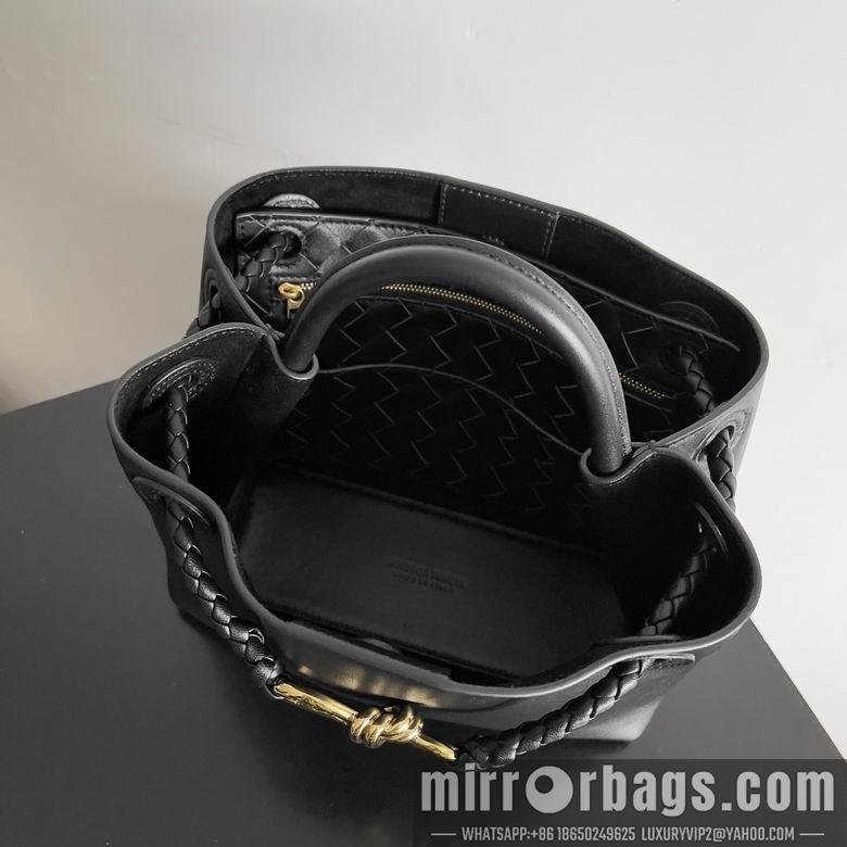 Bottega Veneta Replica Bags 810213 25X22X10.5cm EL 3colour