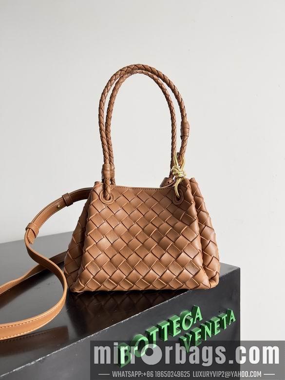 Bottega Veneta Replica Bags 796569 21X17X16.5cm YG 3