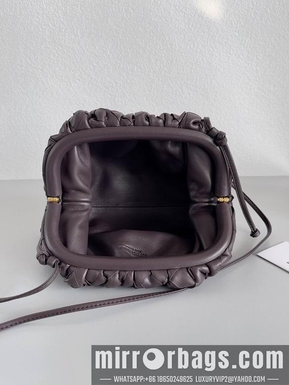 Bottega Veneta Replica Bags pouch 22x12x7cm BG 2