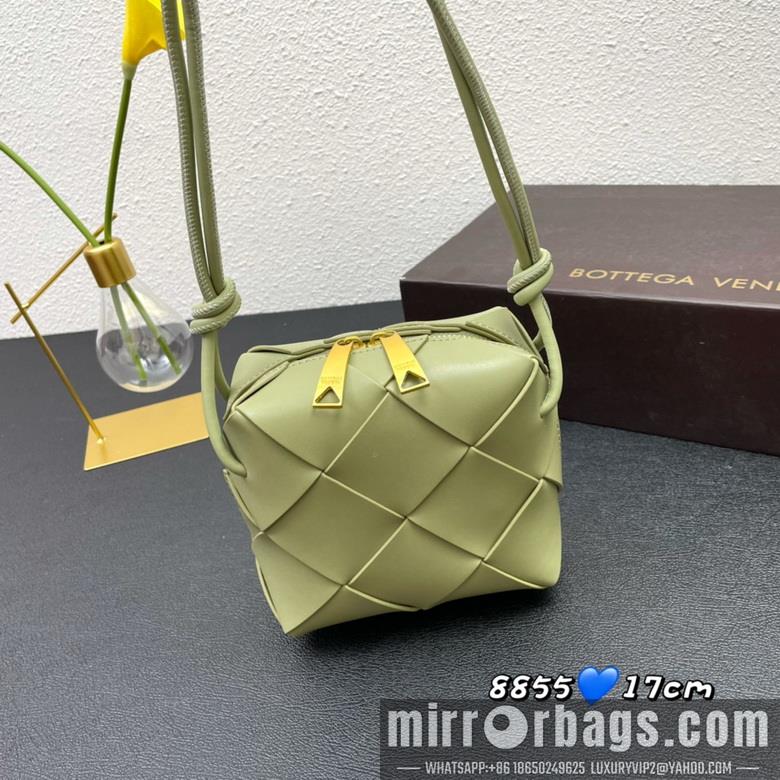 Bottega Veneta Replica Bags cassette 8855 17X17X11cm JY 1